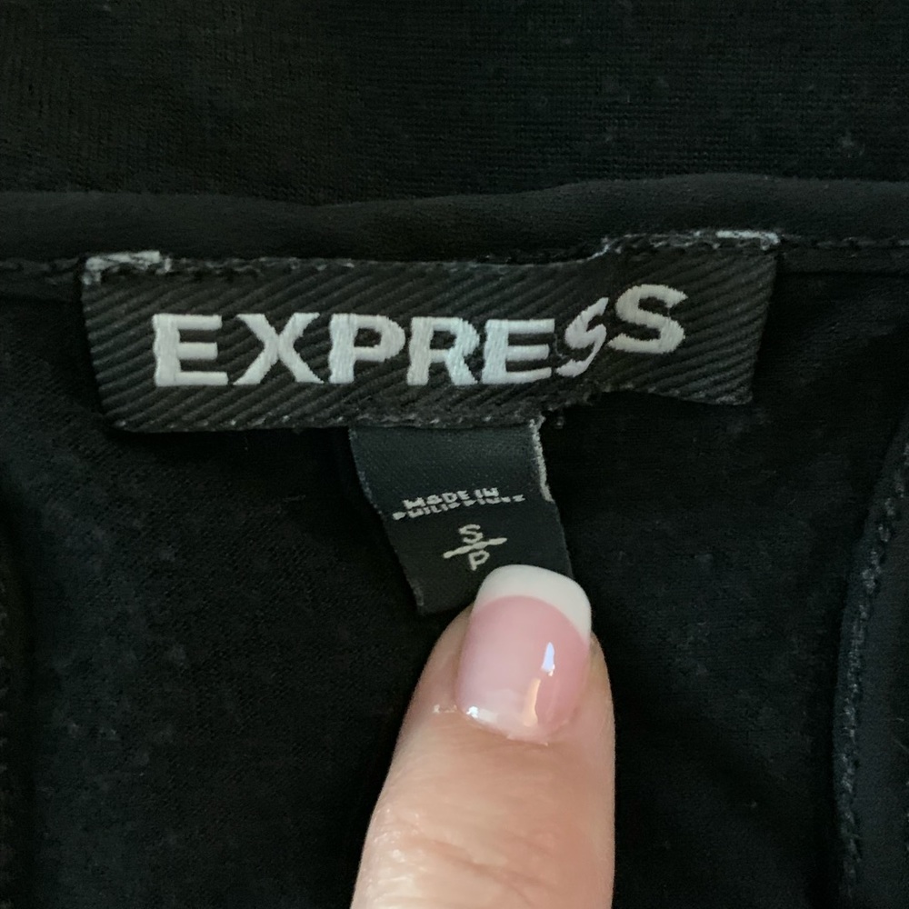 Express Tank Top - Picture 4 of 5